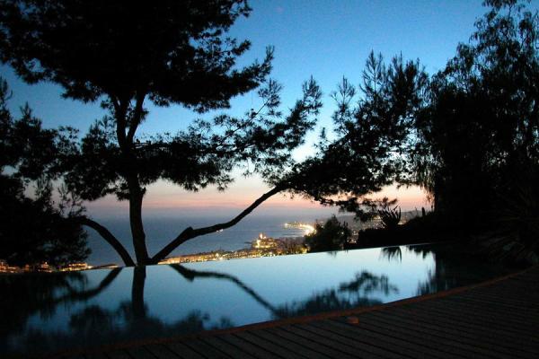 #3200 - CASA ROCA | Holiday Rentals | Hello Homes Sitges