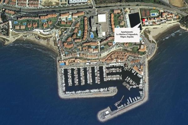 #3225 - MARINA APARTMENT | Holiday Rentals | Hello Homes Sitges