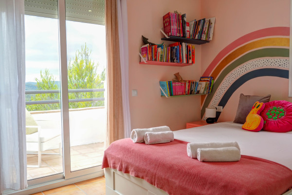 #32687 - Villa Elysian | Holiday Rentals | Hello Homes Sitges