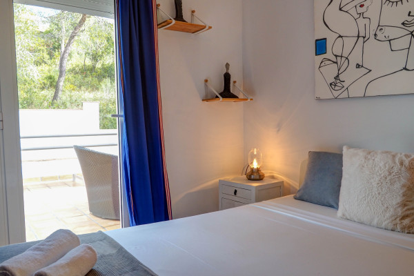 #32690 - Villa Elysian | Holiday Rentals | Hello Homes Sitges