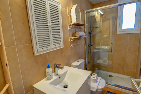 #32694 - Villa Elysian | Holiday Rentals | Hello Homes Sitges