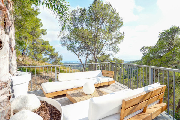 #32739 - Villa Elysian | Holiday Rentals | Hello Homes Sitges