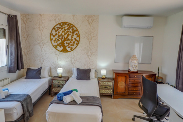  - Villa Talaya