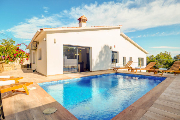  - Casa Avril
