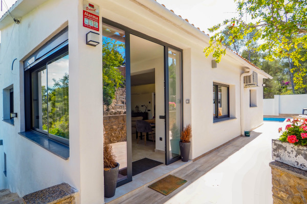  - Casa Avril