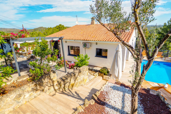  - Casa Avril