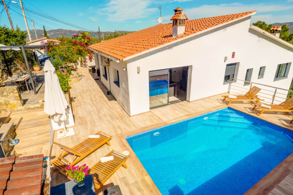  - Casa Avril