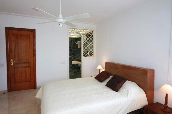 #3413 - CenterHouse | Vakantieverhuur | Hello Homes Sitges