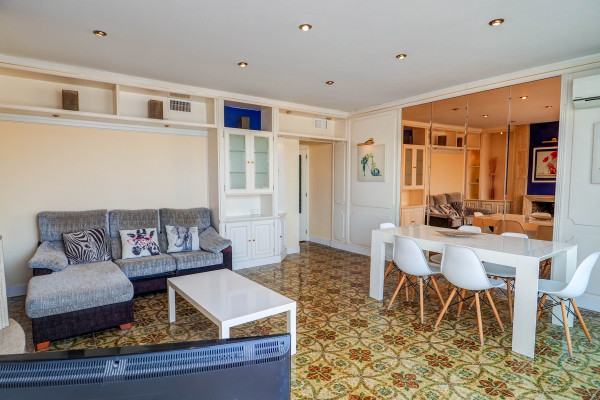 #34239 - Sea and Sand Penthouse | Lomavuokraus | Hello Homes Sitges