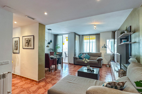 #35390 - Sira House | Ferieudlejning | Hello Homes Sitges