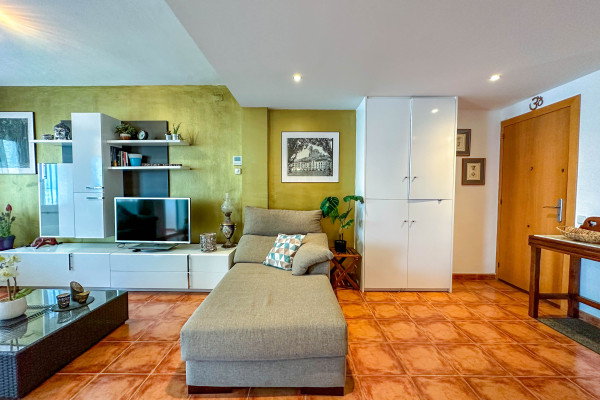 #35397 - Sira House | Lomavuokraus | Hello Homes Sitges