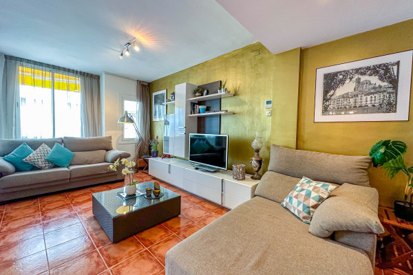 #35398 - Sira House | Lomavuokraus | Hello Homes Sitges