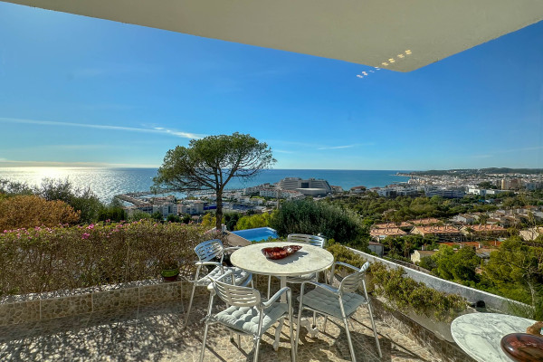 #36097 - Villa with Magic Sea Views 