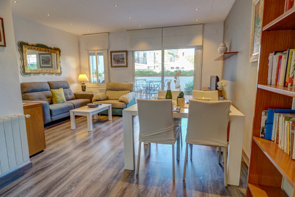 #36805 - La sirena Apartment | Ferieudlejning | Hello Homes Sitges