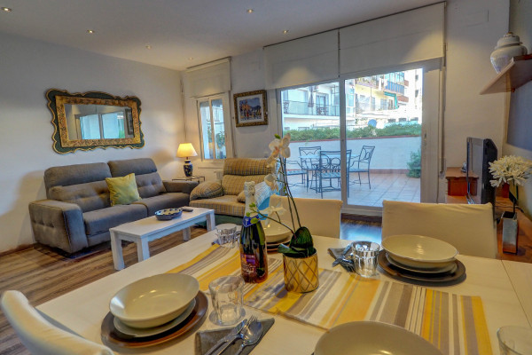 #36808 - La sirena Apartment | Ferieudlejning | Hello Homes Sitges