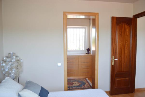 #3813 - Cute house with swimming Pool | Lloguer Turístic | Hello Homes Sitges