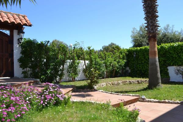 #3816 - Cute house with swimming Pool | Lloguer Turístic | Hello Homes Sitges