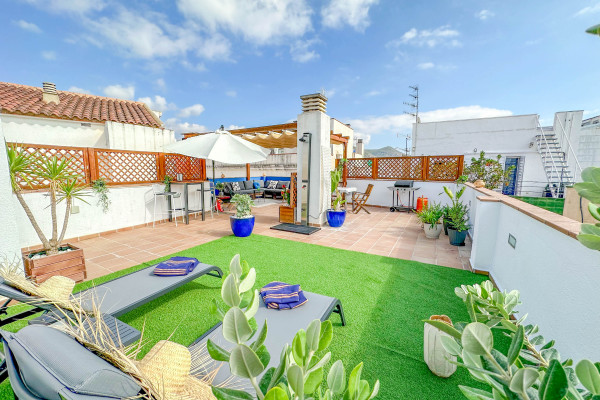 #38285 - Sanctuary Penthouse | Lomavuokraus | Hello Homes Sitges