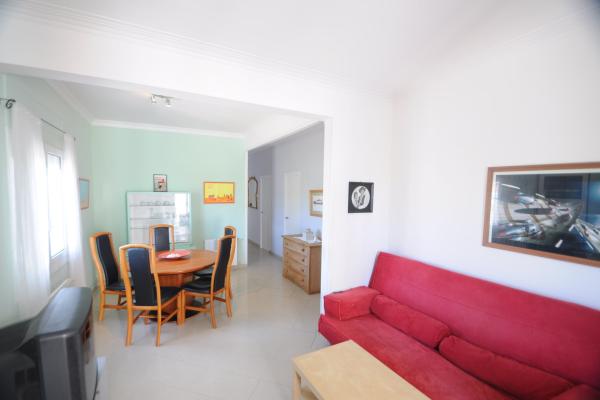 #3829 - Apartment in the center | Holiday Rentals | Hello Homes Sitges
