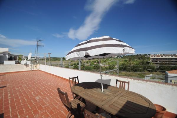 #3833 - Apartment in the center | Holiday Rentals | Hello Homes Sitges