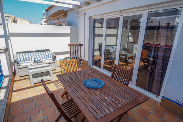 #38635 - Barco Attic | Lloguers Temporada | Hello Homes Sitges