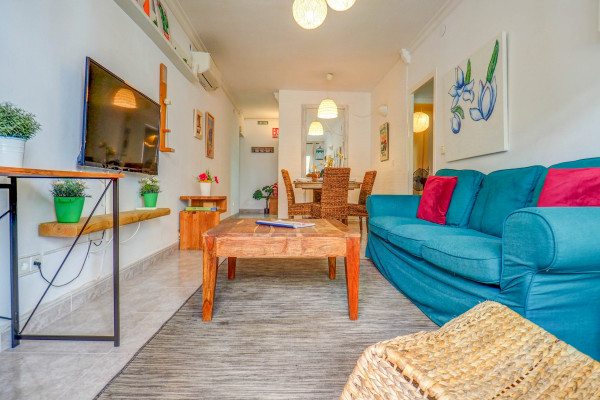 #38803 - The Beach Holi Apartment | Lomavuokraus | Hello Homes Sitges