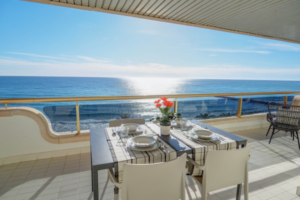 #38878 - Ocean Skyline Penthouse | Lloguers Temporada | Hello Homes Sitges