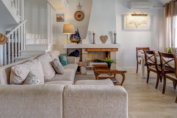 #39253 - Clarimar Duplex | Holiday Rentals | Hello Homes Sitges