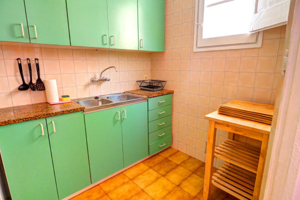 #39359 - Charming Patio | Holiday Rentals | Hello Homes Sitges