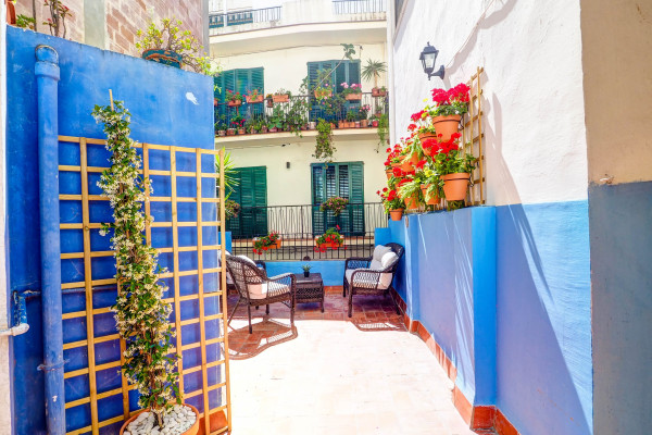 #39364 - Charming Patio | Lomavuokraus | Hello Homes Sitges