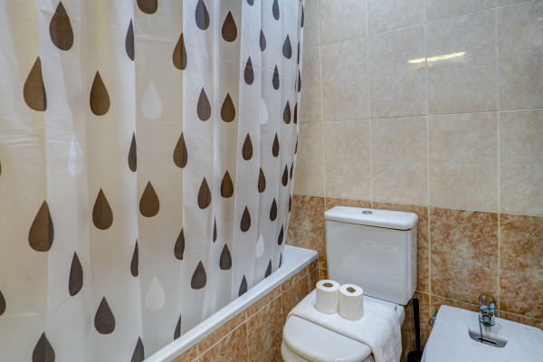 #39519 - Bonaire Apartment | Holiday Rentals | Hello Homes Sitges
