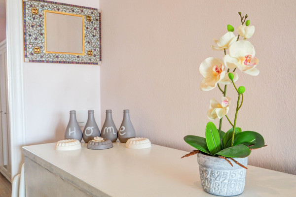 #39551 - Seaside Cozy Apartment | Holiday Rentals | Hello Homes Sitges