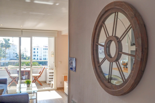 #39558 - Seaside Cozy Apartment | Holiday Rentals | Hello Homes Sitges