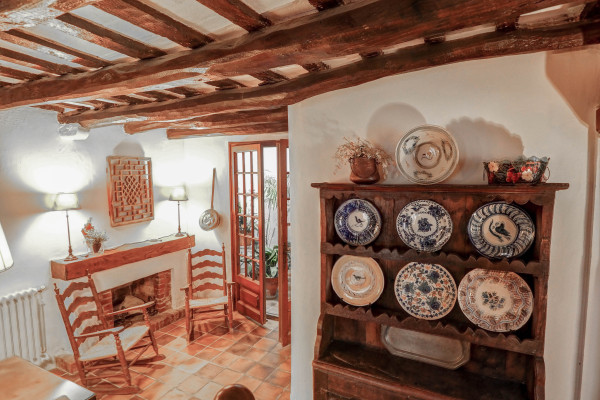 #39591 - Beach Villa Aralinn | Holiday Rentals | Hello Homes Sitges