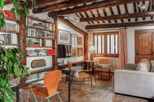 #39617 - Beach Villa Aralinn | Holiday Rentals | Hello Homes Sitges