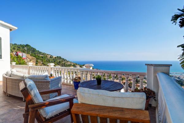 #39700 - Zen Villa | Lloguer Turístic | Hello Homes Sitges