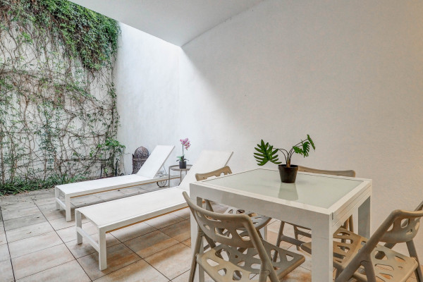 #39823 - Luxe Apartment | Holiday Rentals | Hello Homes Sitges
