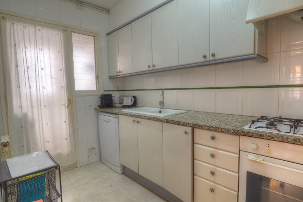 #39827 - Center Family Apartment | Holiday Rentals | Hello Homes Sitges