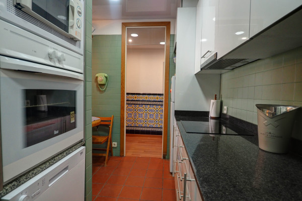#39917 - Aquamarine Terrace Apartment | Holiday Rentals | Hello Homes Sitges