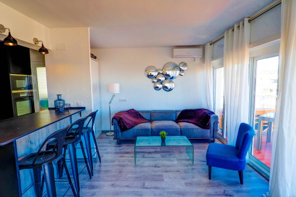 #39935 - Chic Sea View Apartment | Ferieudlejning | Hello Homes Sitges