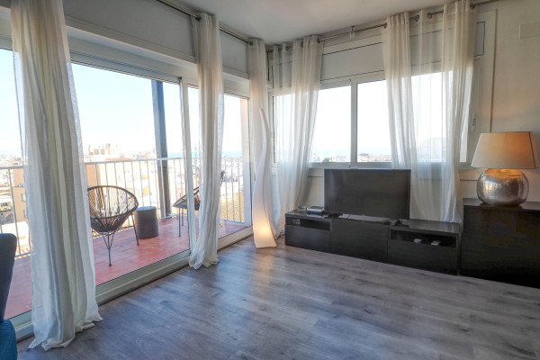 #39946 - Chic Sea View Apartment | Ferieudlejning | Hello Homes Sitges