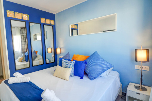 #39952 - Chic Sea View Apartment | Lloguer Turístic | Hello Homes Sitges