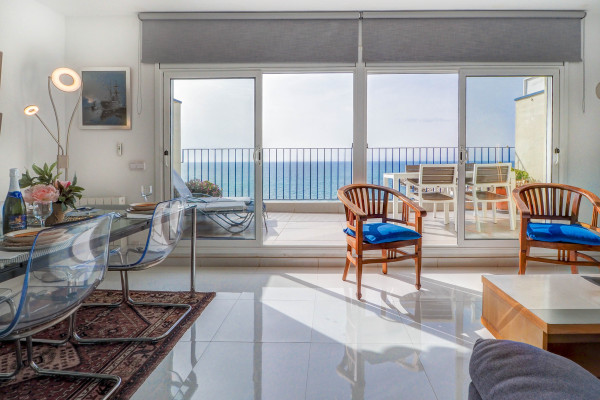 #40003 - Marina Duplex | Ferieudlejning | Hello Homes Sitges