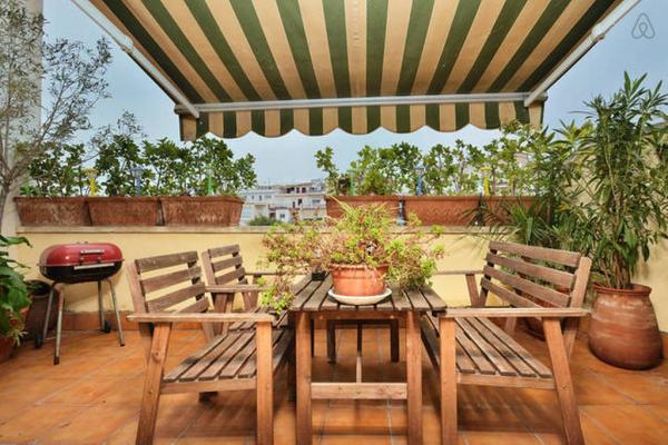#4021 - Atico Centro Zona Playa Wifi | Holiday Rentals | Hello Homes Sitges