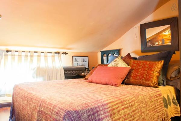 #4024 - Atico Centro Zona Playa Wifi | Holiday Rentals | Hello Homes Sitges