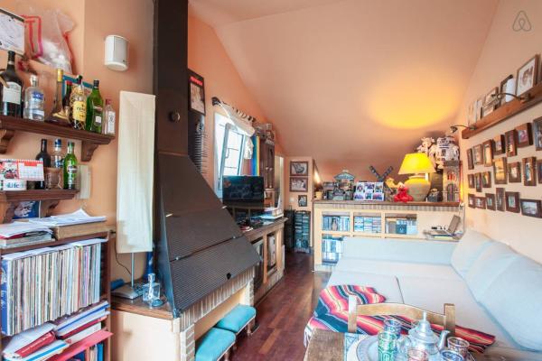 #4025 - Atico Centro Zona Playa Wifi | Holiday Rentals | Hello Homes Sitges