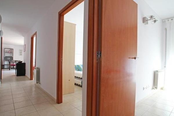 #4032 - Barbara Apartment | Holiday Rentals | Hello Homes Sitges