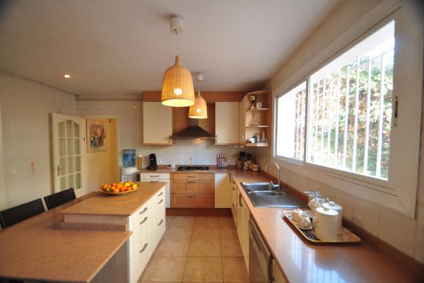 #4095 - Villa Paradise | Holiday Rentals | Hello Homes Sitges