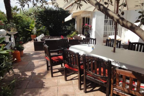 #4098 - Villa Paradise | Holiday Rentals | Hello Homes Sitges