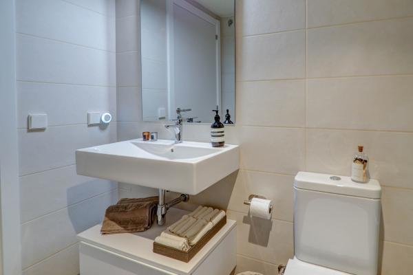 #41745 - La Plana Miracle Terrace | Saisonale Vermietungen | Hello Homes Sitges